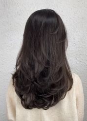 -镁连社·美联社