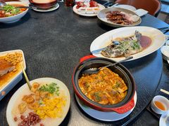 -蝴蝶里·粤菜·点心(滨江龙湖店)