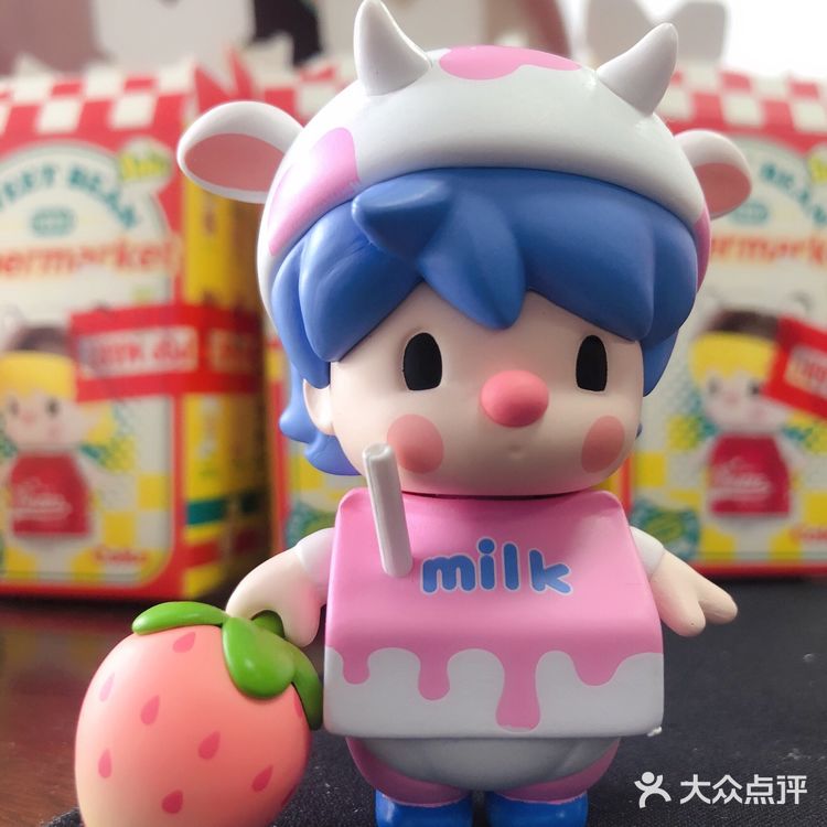 popmart十周年“天生好玩”杭州首展