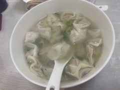 -周震馄饨