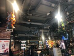 大堂-钢管厂歆瑞源油卤串串香(春熙路太古里店)