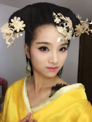 -盘子女人坊生日照·摄影馆(华强店)