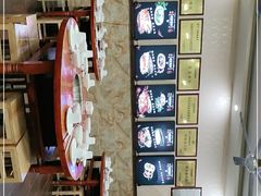 -刘胖娃鱼庄·特色肥肠鱼(杨家坪店)