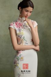 -藤薰定制中式嫁衣礼服旗袍店