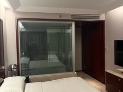 -上海龙之梦万丽酒店