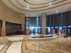 -海亮广场大酒店(万象城中山路地铁站店)
