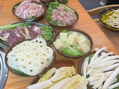 -黔三一夺夺粉酸汤火锅(百信店)