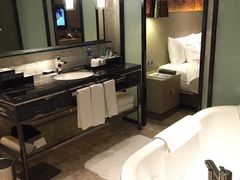 -广州天河希尔顿酒店