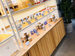 面包甜点陈列柜-前进麦味·天然烘焙(凯德1818店)