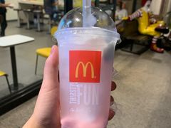 -麦当劳(杭州西湖银泰百货店)
