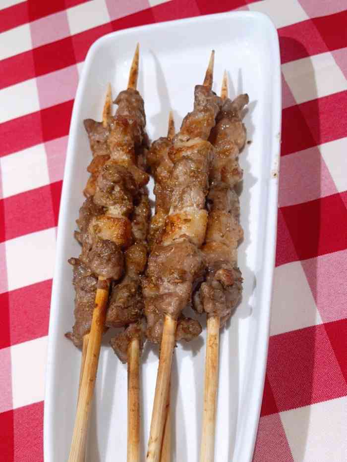 西贝莜面村(天河城店)-"「烤羊肉串」最早羊肉串5元一串 后来涨到.