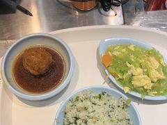 -荣华基·现炒快餐(肇嘉浜路店)