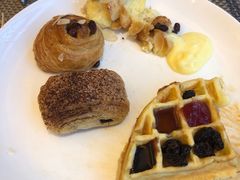 小面包-临空皇冠假日酒店-西餐厅(首都机场店)