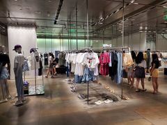 -URBAN REVIVO(深圳华润万象天地店)