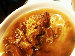 -新大咀港式茶餐厅(宝山万达店)