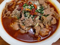 -胡子饮食店