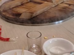-王老六铁锅炖鱼(大东沟总店)