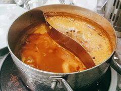 -金滏山烤肉·海鲜·火锅自助餐厅(襄阳万达店)