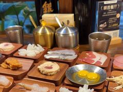 -银米·云南传统过桥米线(双廊黑金冠店)