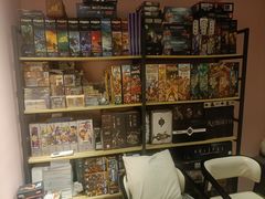 -BGM CLUB二次元主题桌游店(康王路店)