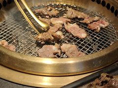 -铭牛烧肉·和牛海鲜自助(高新月牙湖店)