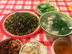 -老方桌烂蹄花川菜馆(九龙坡店)