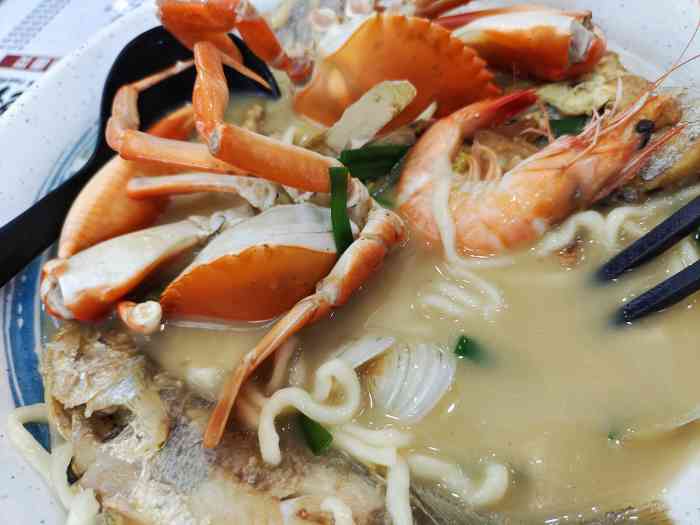 清江佬海鲜面(汶水路店)-"老板娘太热情了,那天是过来面试的,老板娘.