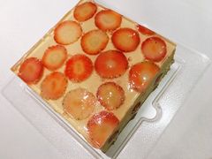 积慕草莓奶油蛋糕-积慕Cake(解放大道店)