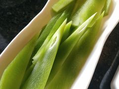 -三个四川人火锅(华联商厦店)