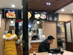 -小鱼小面(小汤山店)