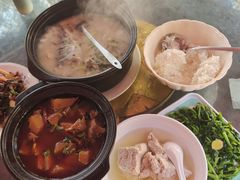 砂锅萝卜牛肉煲-土砂锅生态山庄·非遗砂锅雅鱼