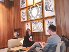 用餐区-星巴克(合肥百盛逍遥广场店)