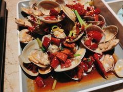 -喝丢一只鞋辣炒海鲜小烧烤(三八广场店)