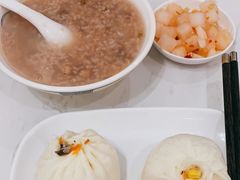 -李与白包子铺(桐梓林店)