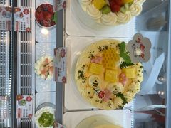 -花花卷卷·鲜食蛋糕(静安久光百货店)