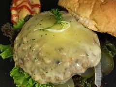 -HIGH FIVE哈福手工汉堡(桂林路店)