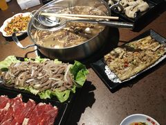 -幸运牛汕头小黄牛牛肉火锅(梅林店)