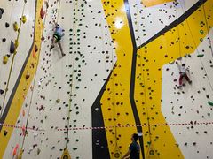 -问山MountQuest攀岩馆