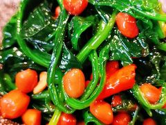 果仁菠菜-问渔烤鱼(回龙观总店)