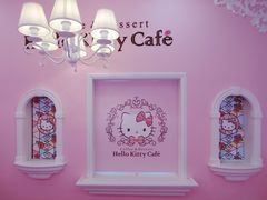 -Hello Kitty Cafe(弘大店)