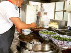 -吾穆勒蓬灰牛肉面·清真(北滨河中路店)
