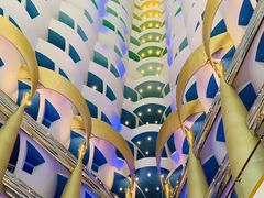 -迪拜帆船酒店海底餐厅