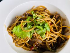 黑椒牛柳丝意面-莫多多餐厅