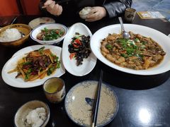 -渔公馆·川菜馆·家宴·生日宴(大地中央广场店)