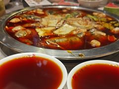 -忘情水鱼头·鲜鱼火锅(滨江中路店)