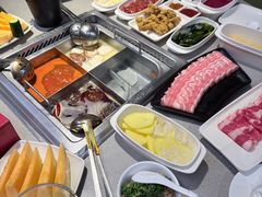-海底捞火锅(新松江路生日主题店)
