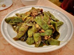 五花肉焖油豆角-长白山国际酒店中餐厅