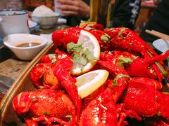 -沪小二炭火蛙锅(淮海中路美食不夜城店)