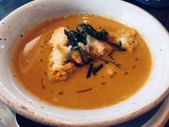 -ROAST coffee & eatery