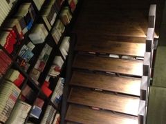 店内环境-钟书阁(松江泰晤士小镇店)